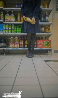 三国在线_十万网红美女美酱