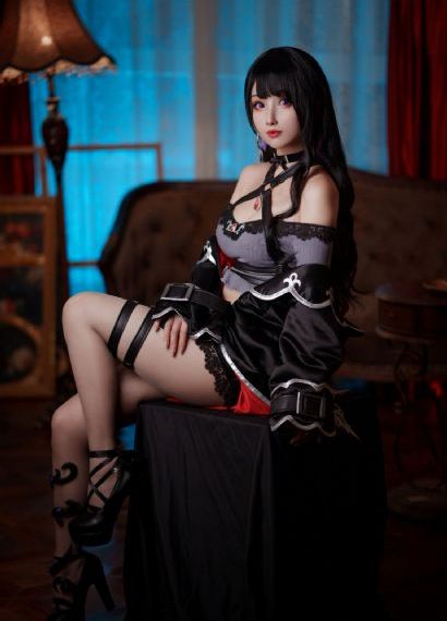 年轻的女秘书在线观看_HD在线视频观看